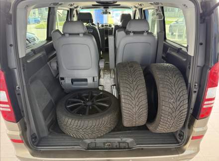 Mercedes-Benz - Viano