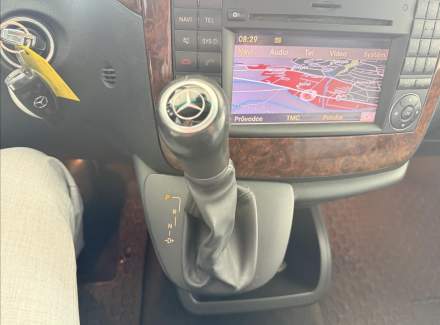 Mercedes-Benz - Viano