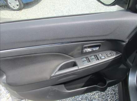 Mitsubishi - ASX