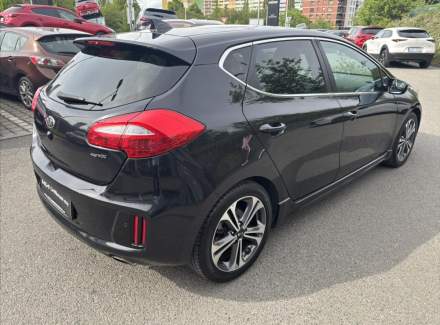 Kia - Cee'd