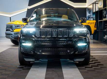 Jeep - Grand Cherokee