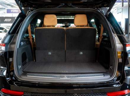 Jeep - Grand Cherokee