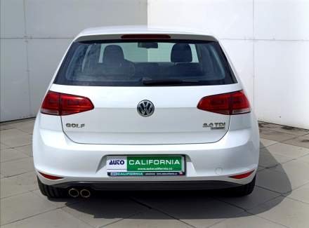 Volkswagen - Golf