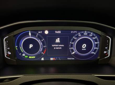 Volkswagen - Passat