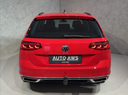 Volkswagen - Passat