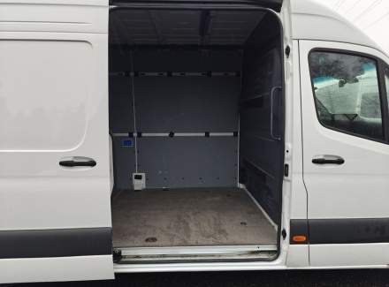 Mercedes-Benz - Sprinter