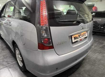 Mitsubishi - Grandis
