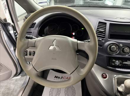 Mitsubishi - Grandis