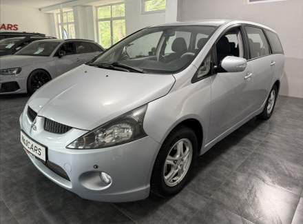 Mitsubishi - Grandis