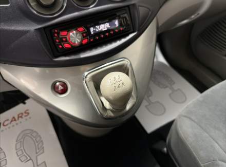 Mitsubishi - Grandis