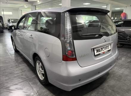 Mitsubishi - Grandis