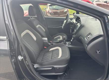 Kia - Cee'd