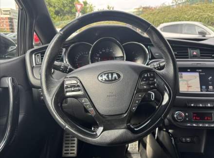 Kia - Cee'd