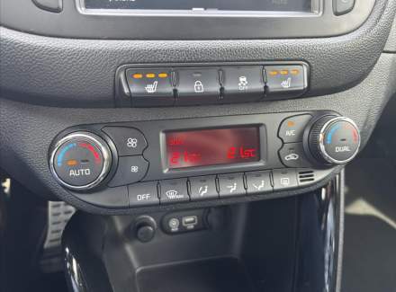 Kia - Cee'd