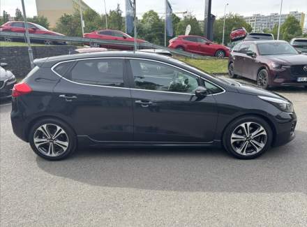 Kia - Cee'd