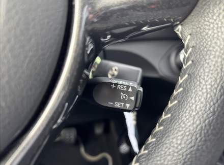 Toyota - Yaris