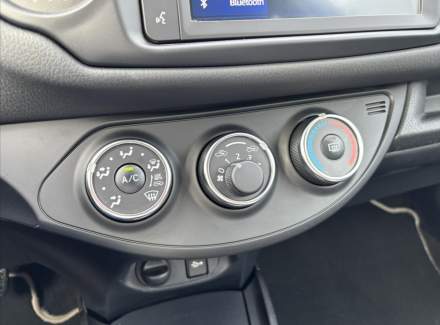 Toyota - Yaris