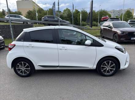 Toyota - Yaris