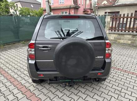 Suzuki - Grand Vitara