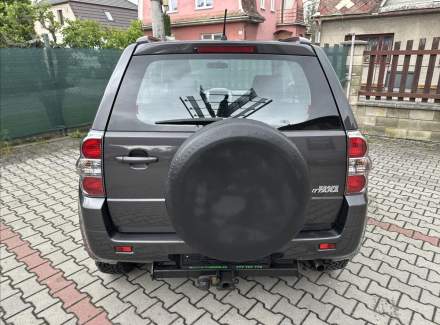 Suzuki - Grand Vitara