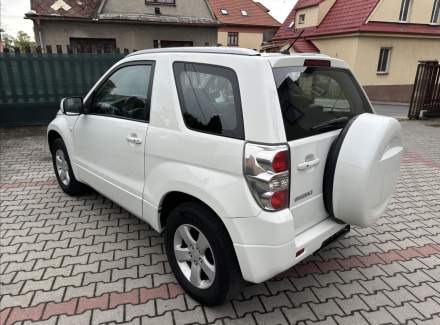 Suzuki - Grand Vitara