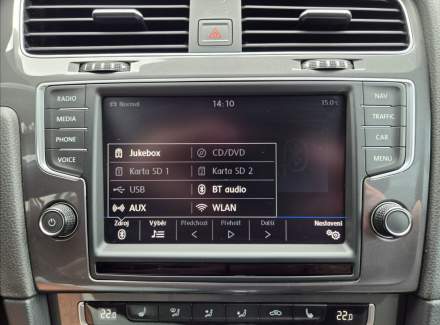 Volkswagen - Golf