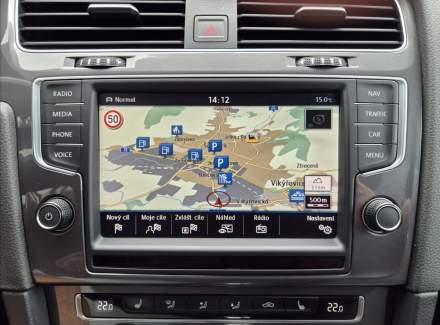 Volkswagen - Golf