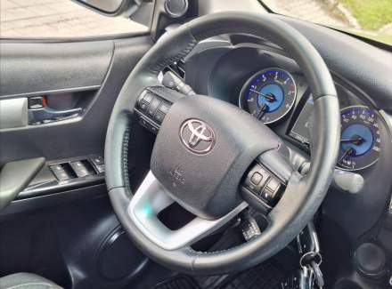 Toyota - Hilux