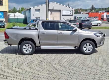Toyota - Hilux
