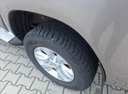 Toyota - Hilux