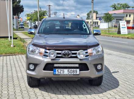 Toyota - Hilux