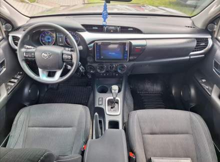 Toyota - Hilux