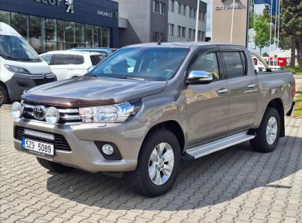 Toyota - Hilux