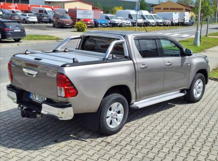 Toyota - Hilux