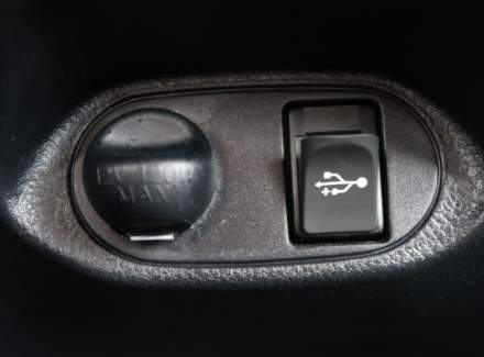 Toyota - Yaris