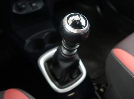 Toyota - Yaris