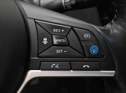 Nissan - X-Trail