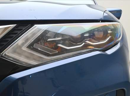 Nissan - X-Trail