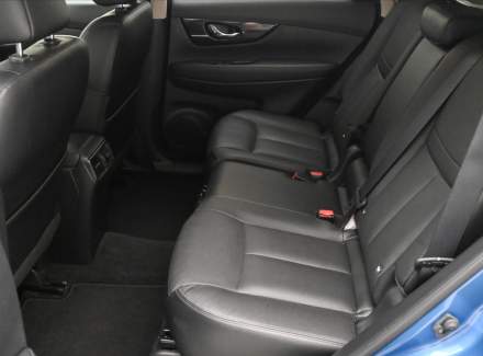 Nissan - X-Trail