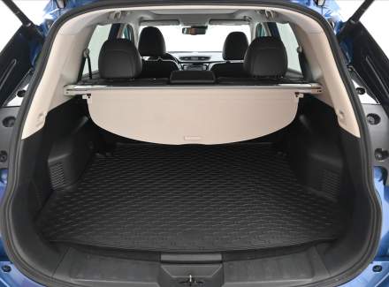 Nissan - X-Trail
