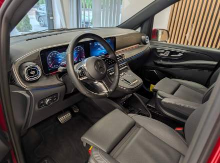 Mercedes-Benz - V-class