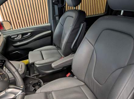 Mercedes-Benz - V-class