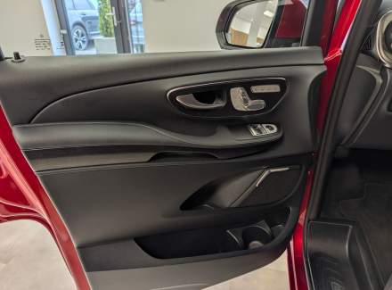Mercedes-Benz - V-class