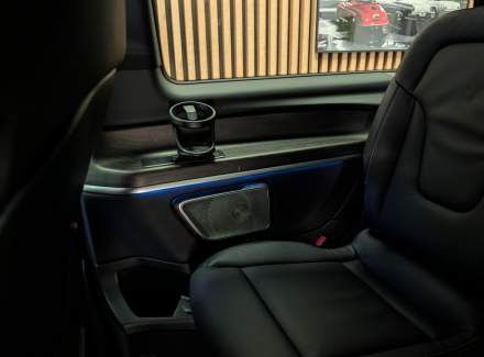 Mercedes-Benz - V-class