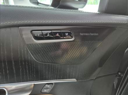 Volvo - XC90