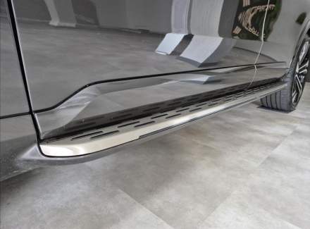Volvo - XC90