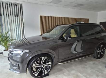 Volvo - XC90