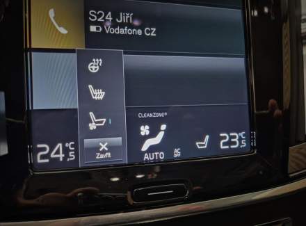 Volvo - V90