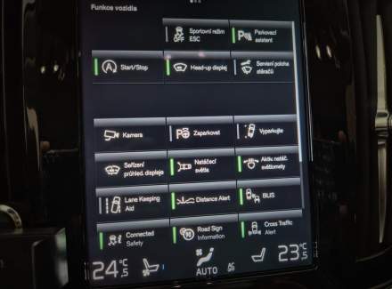 Volvo - V90