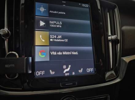 Volvo - V90